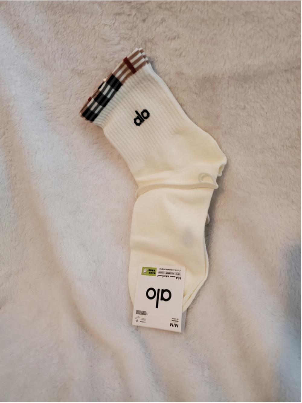 Alo everyday White and Beige Plaid Crew Socks women size 7-10